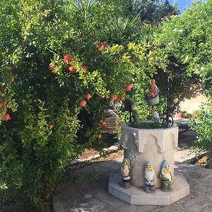https://il-giardino-della-foglia.barihotels.org