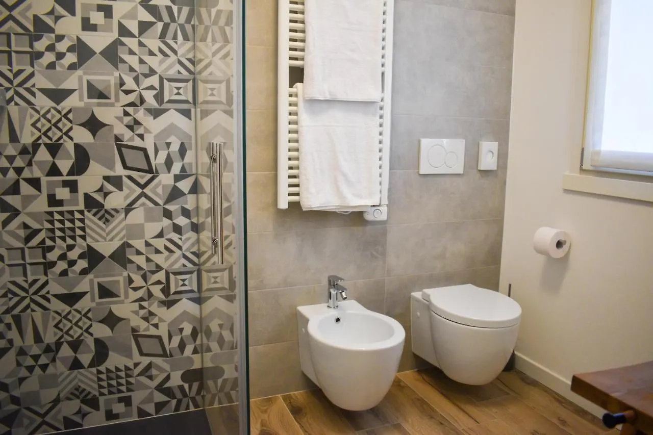 Bed & Breakfast Bed And Breakfast Le Giale Castelnuovo del Garda